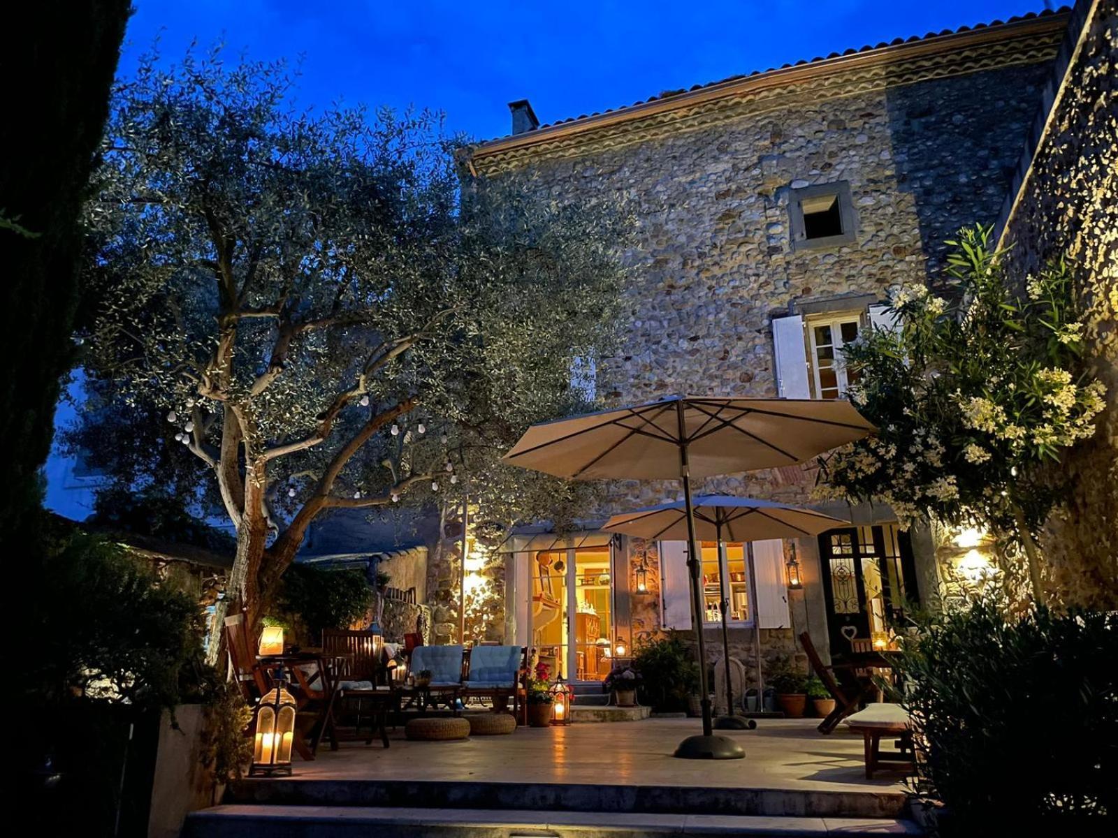 Maison La vie est belle Luc-sur-Orbieu Extérieur photo